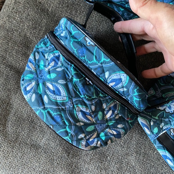 Set of three bags that are brand new. - Picture 4 of 6